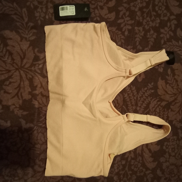 New sports bra, size 1X - Picture 4 of 4